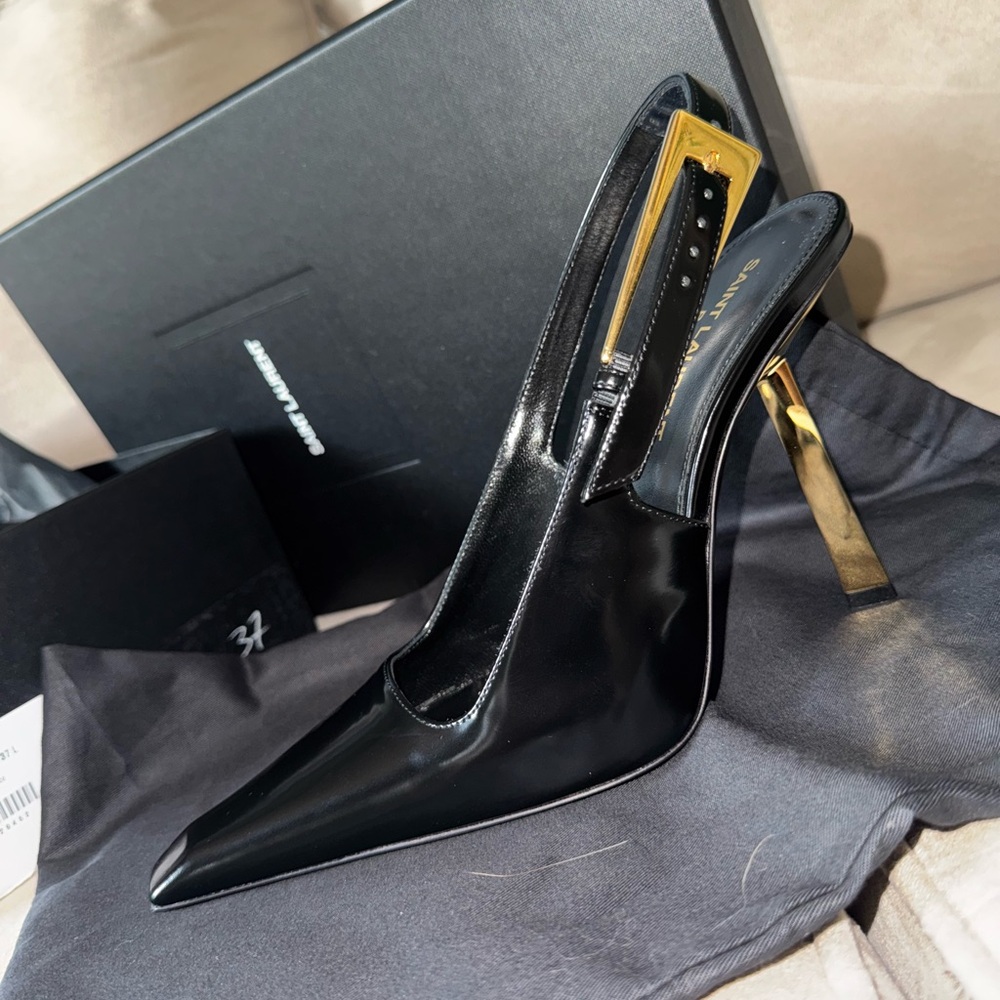 Saint Laurent Lee patent leather sling back stilettos NWT